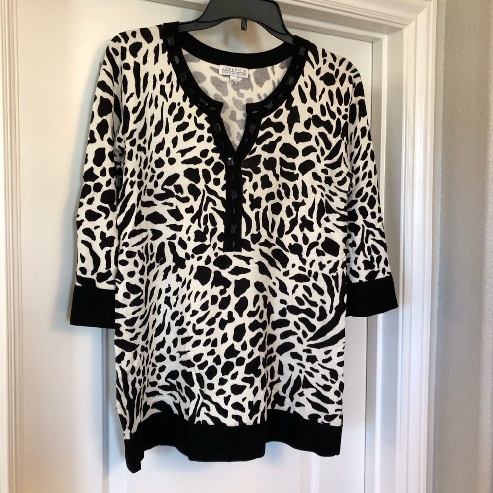 Joseph A. 3/4 Sleeve pullover